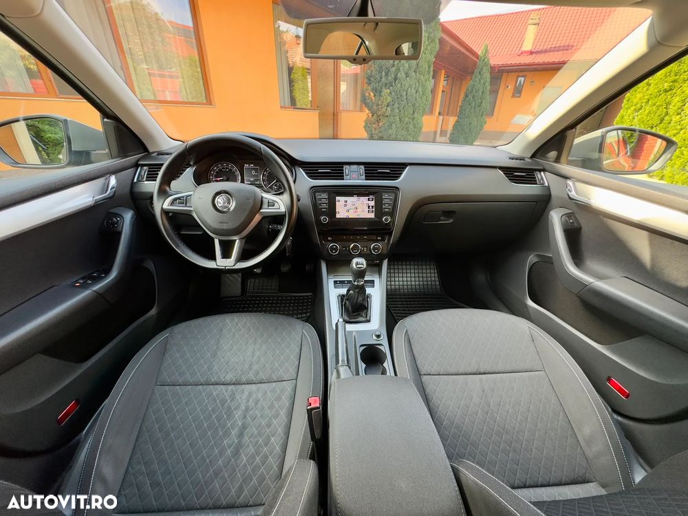 Skoda Octavia - 16