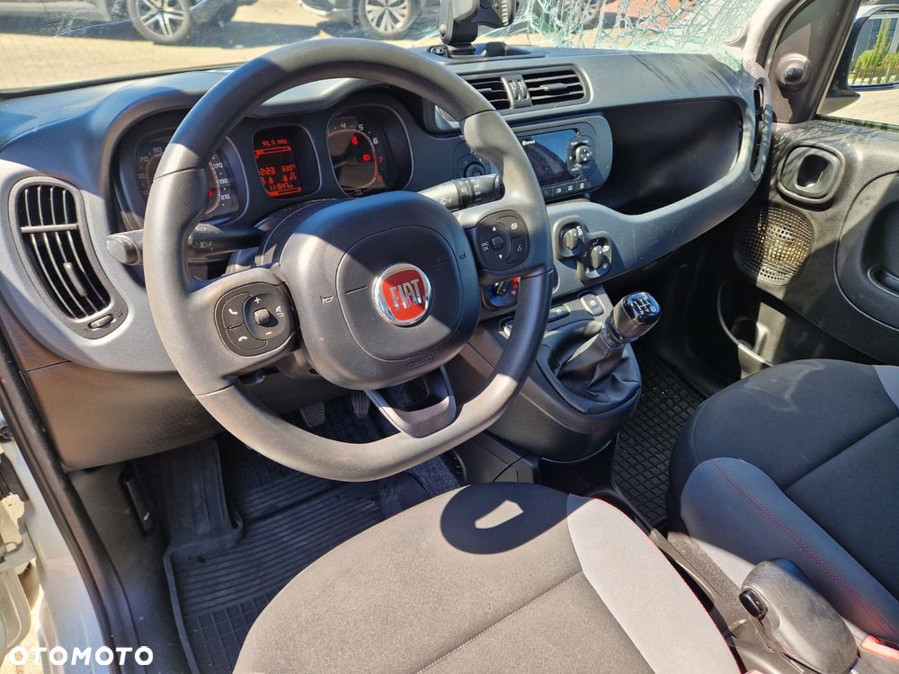 Fiat Panda 0.9 TwinAir Lounge S&S EU6 - 17