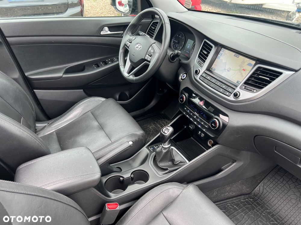 Hyundai Tucson blue 1.7 CRDi 2WD Advantage - 27