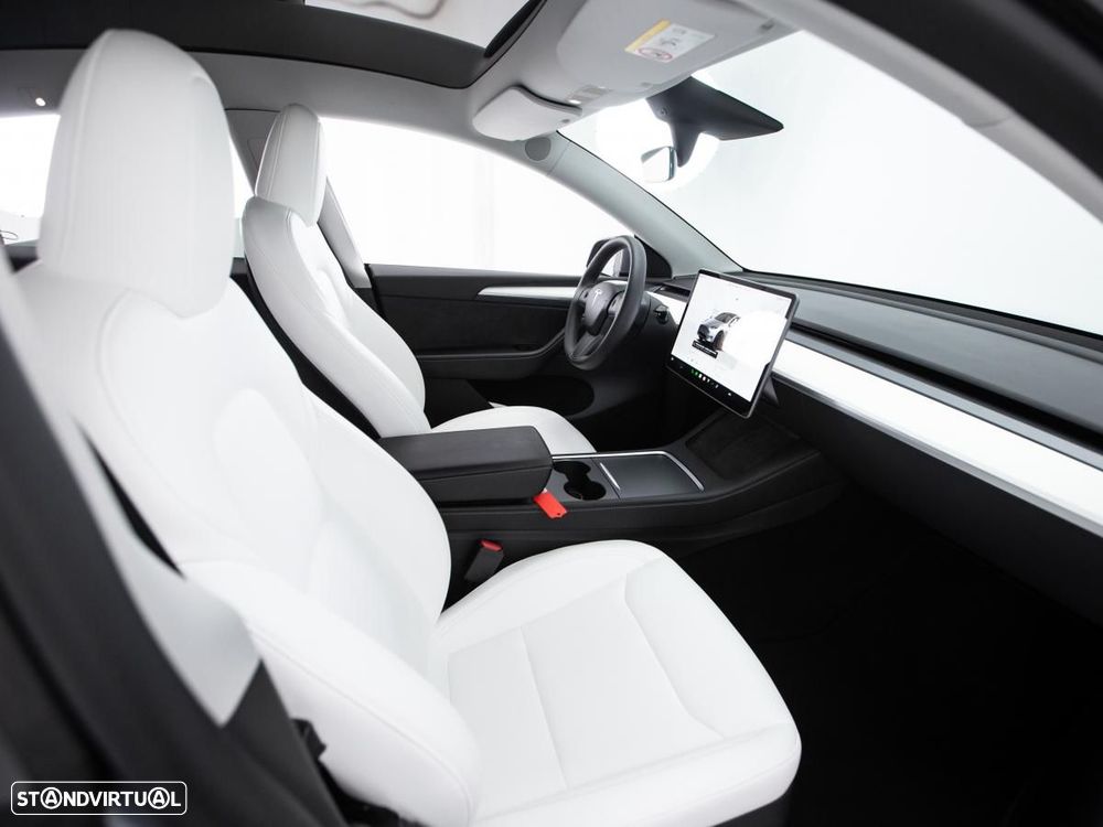 Tesla Model Y Performance Tração Integral - 11