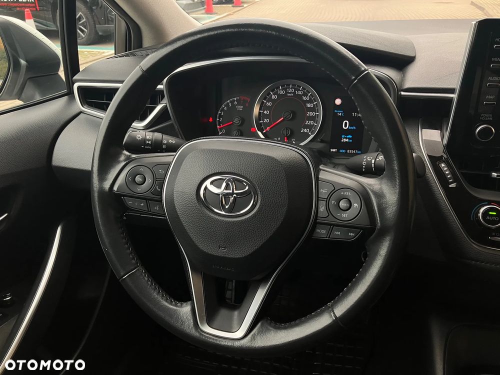 Toyota Corolla 1.6 Comfort - 19