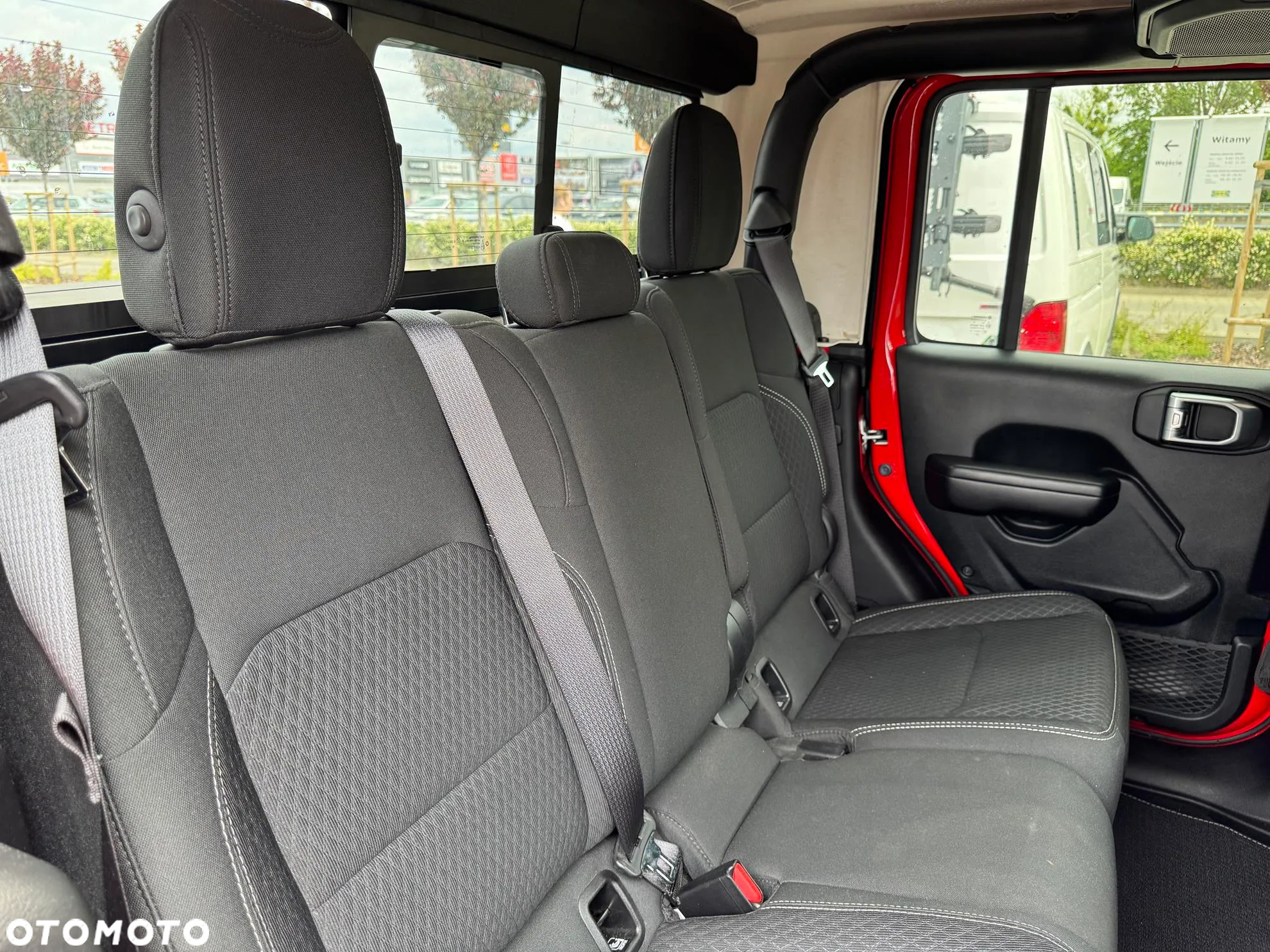 Jeep Gladiator - 13