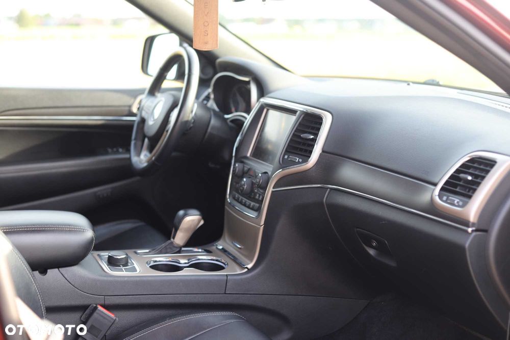 Jeep Grand Cherokee - 8