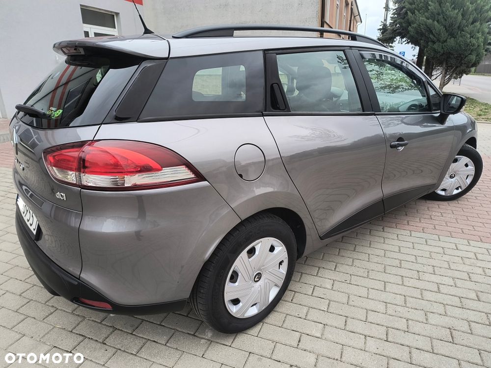Renault Clio - 6