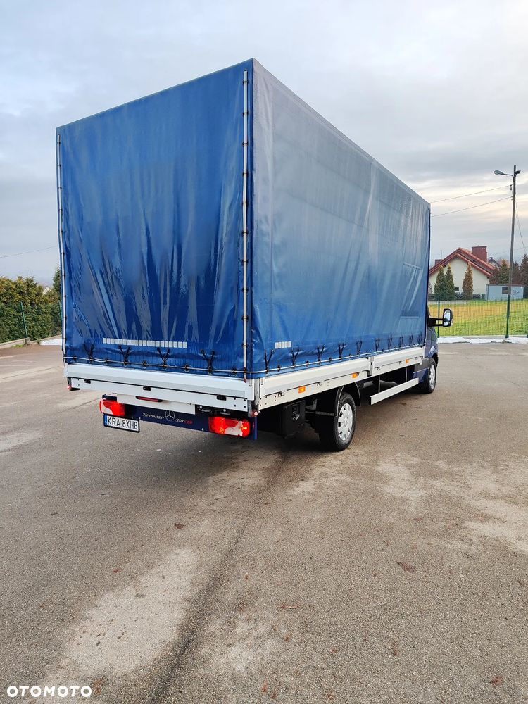 Mercedes-Benz Sprinter - 3