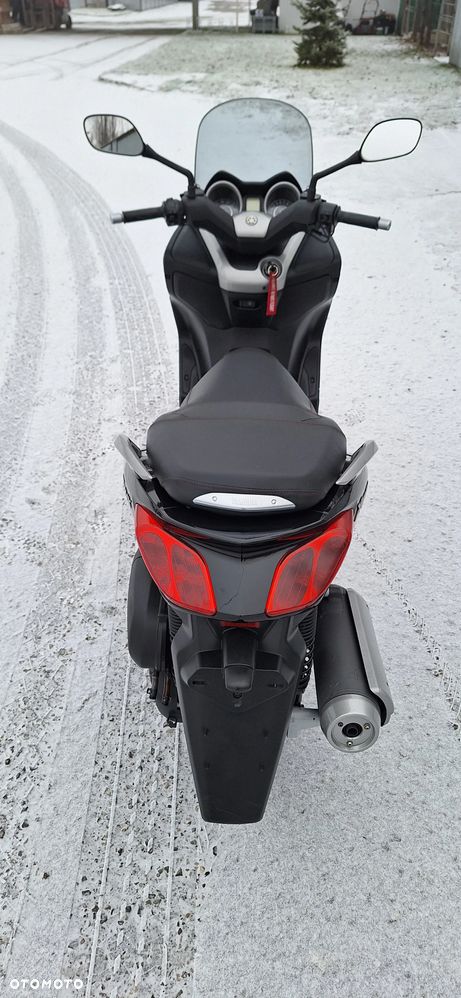 Yamaha X-max - 12