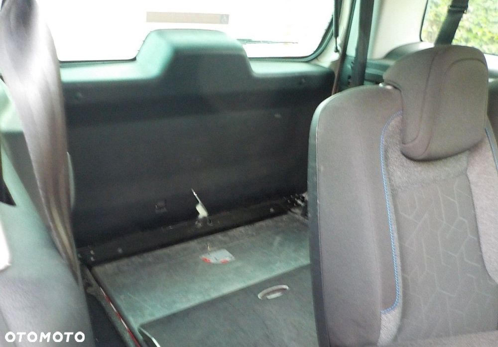 Peugeot Partner - 25