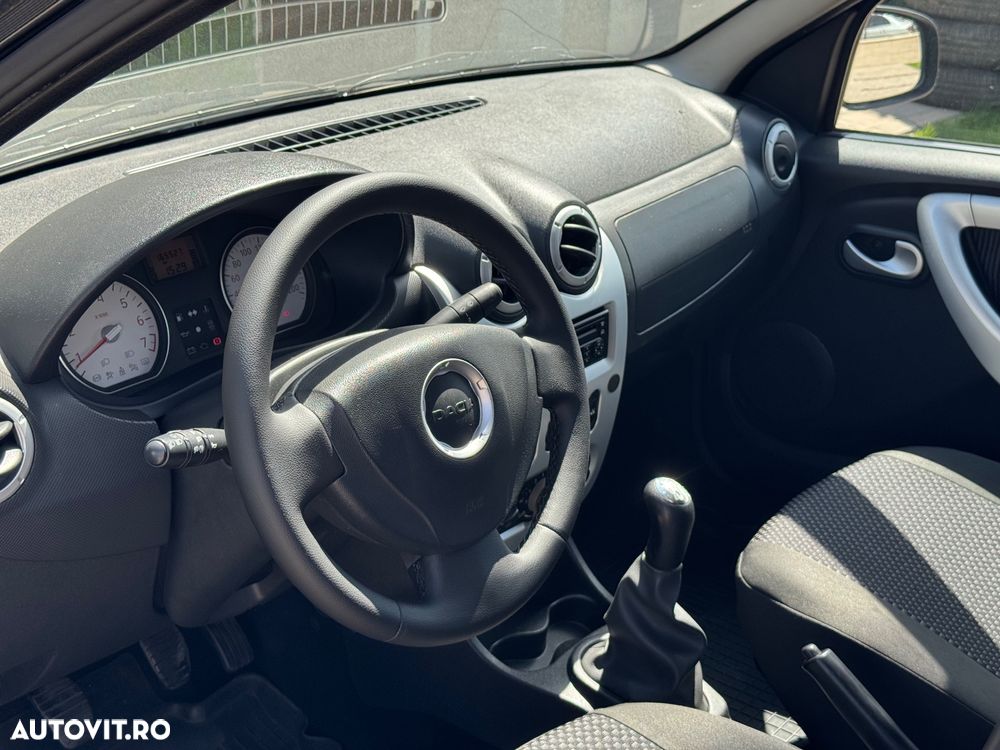 Dacia Logan 1.6 16V MPI Laureate - 10