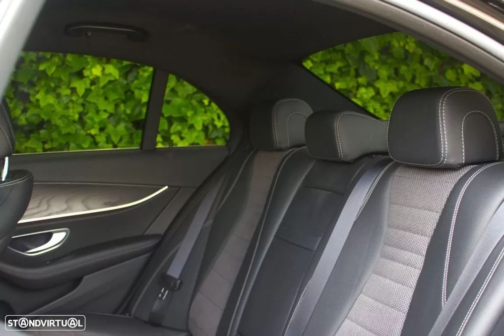 Mercedes-Benz E 200 d AMG Line - 13