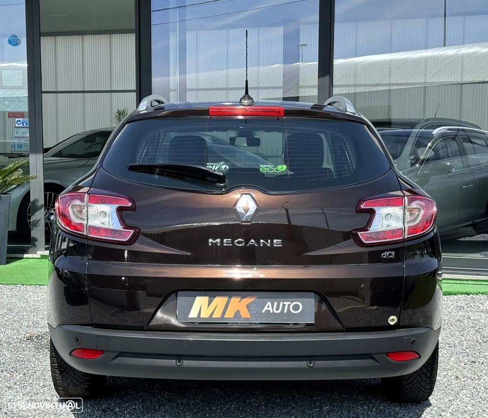 Renault Mégane Sport Tourer dCi 110 FAP EDC LIMITED - 11