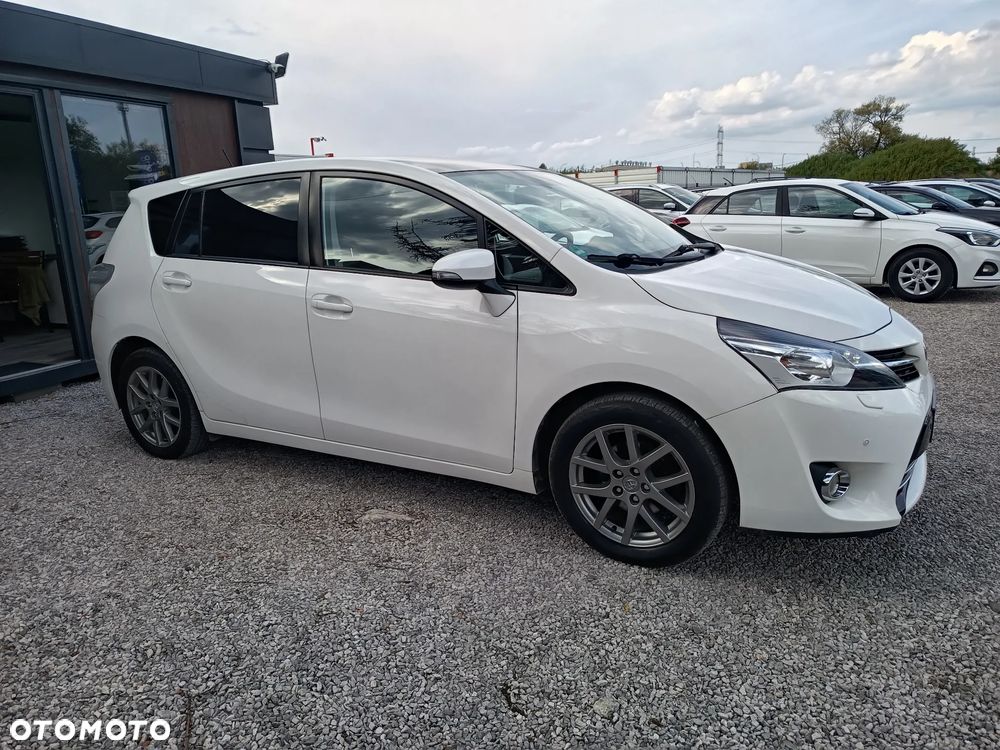 Toyota Verso 1.8 5-Sitzer Executive - 9