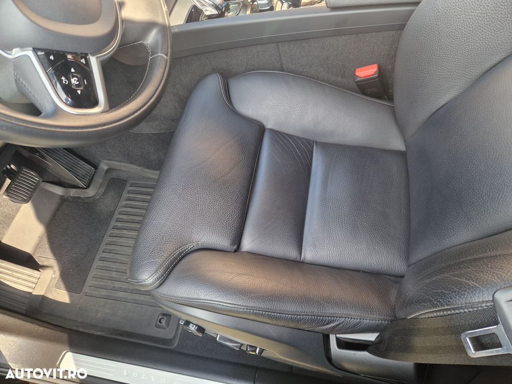 Volvo XC 60 B4 D AWD Geartronic Inscription - 9