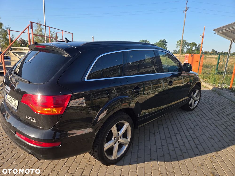 Audi Q7 3.0 TDI Quattro Tiptronic - 11