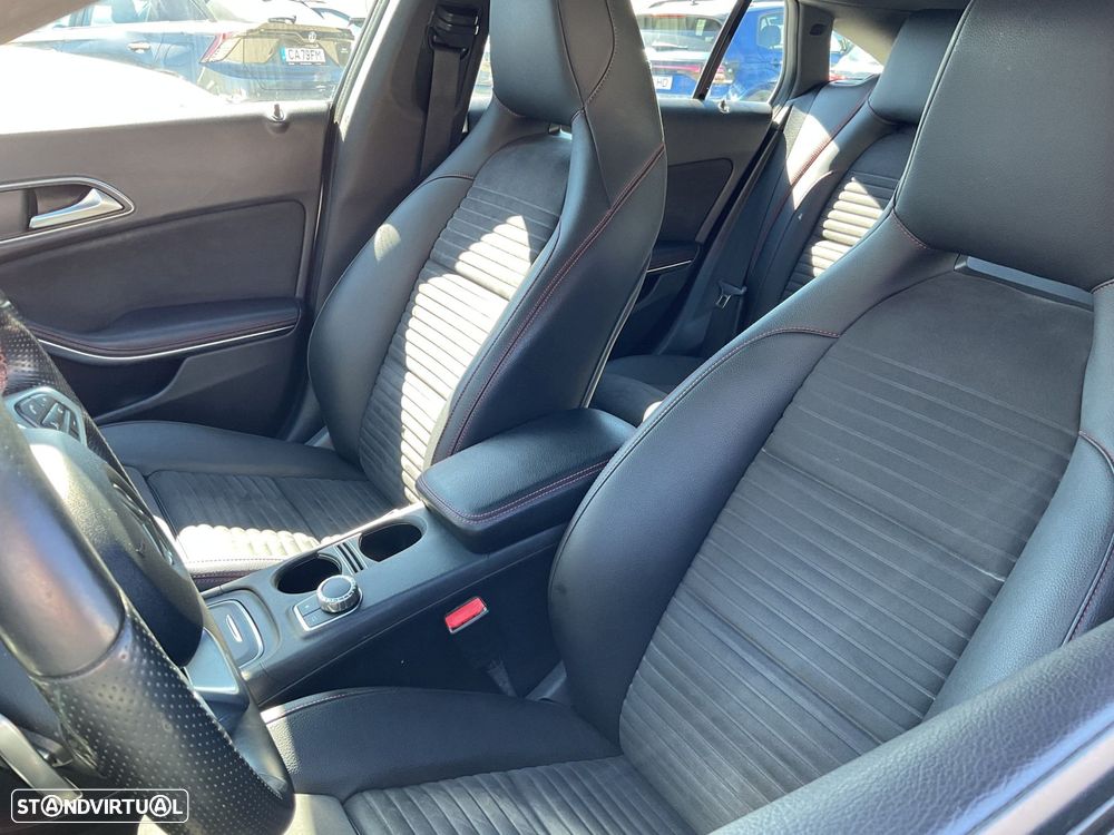 Mercedes-Benz CLA 180 d Shooting Brake AMG Line Aut. - 32