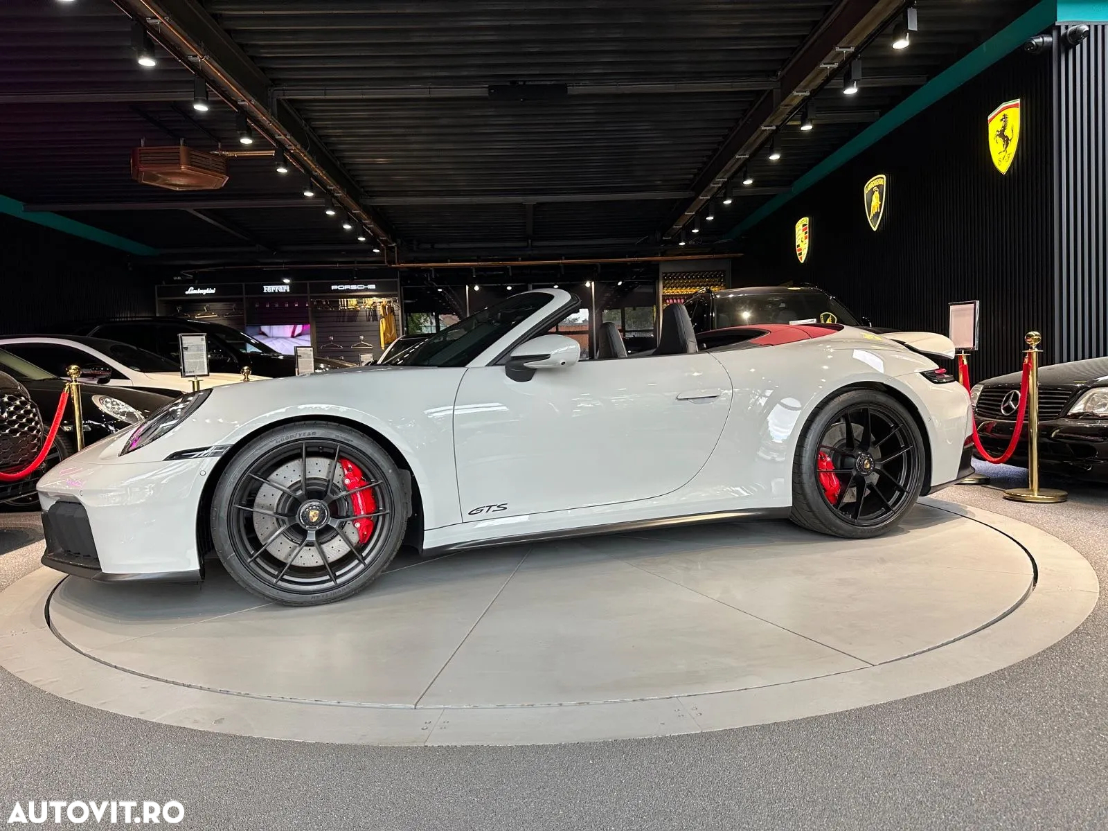Porsche 992 - 12