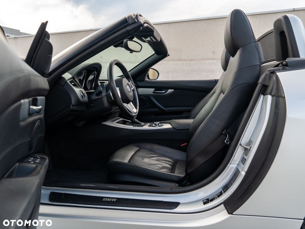 BMW Z4 sDrive30i - 22