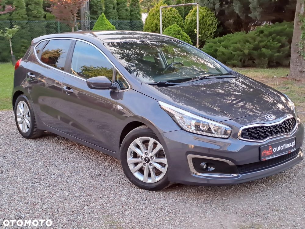 Kia Ceed - 17