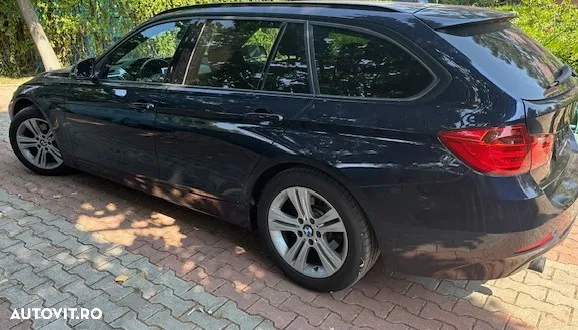 BMW Seria 3 318d - 4