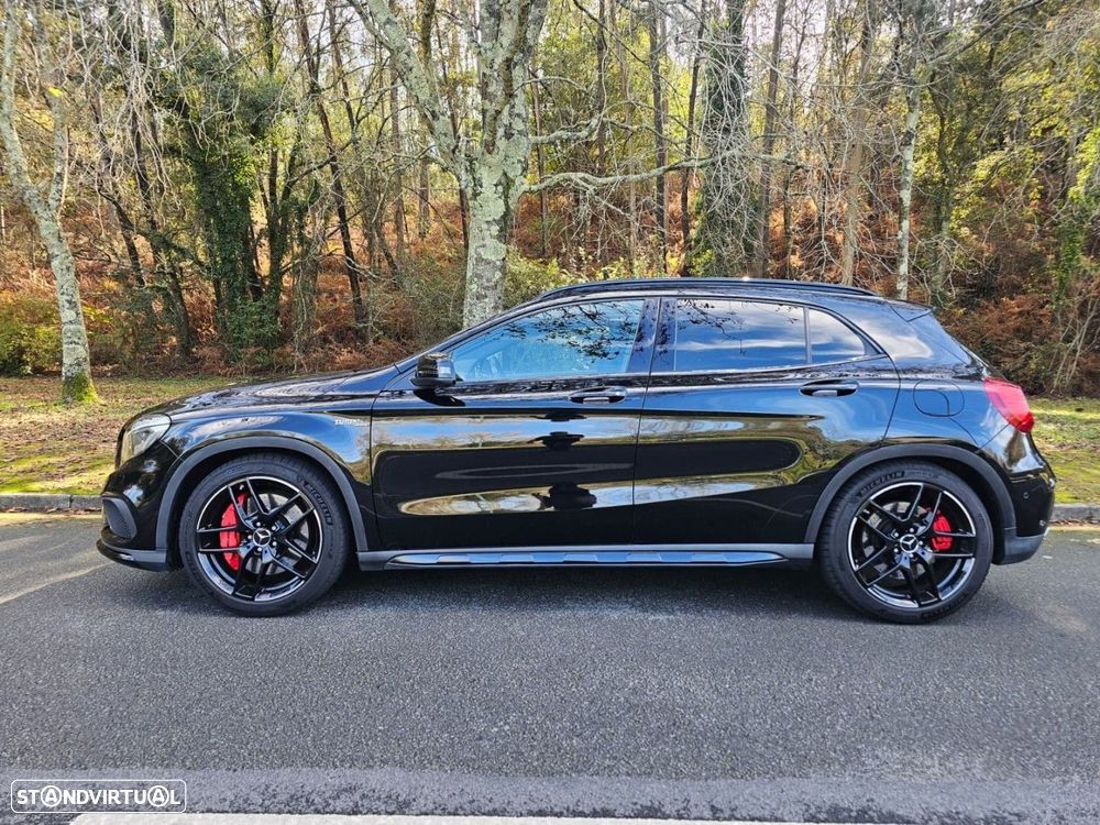Mercedes-Benz GLA 45 AMG 4-Matic - 9