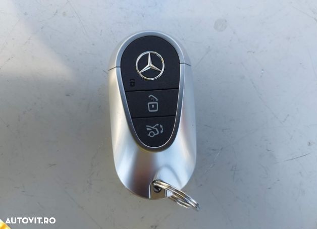 Mercedes-Benz GLC 300 4Matic 9G-TRONIC Avantgarde Advanced - 10