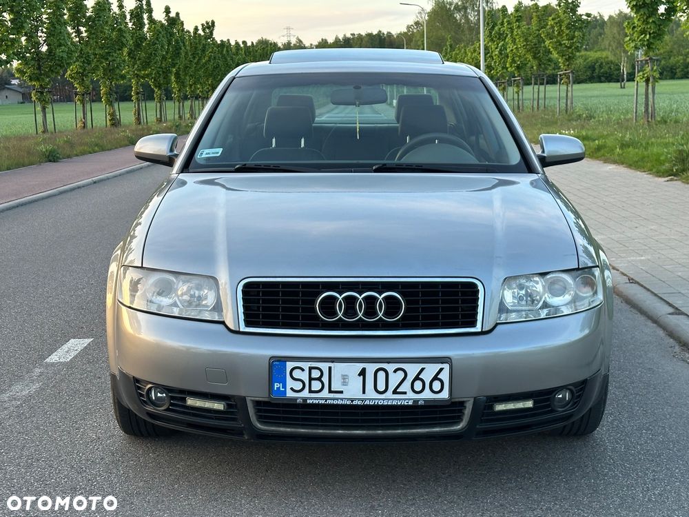 Audi A4 Limousine - 2