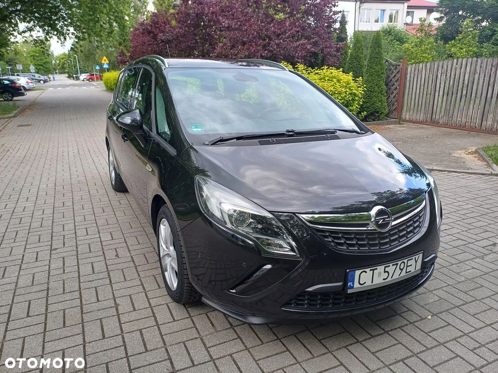 Opel Zafira - 2