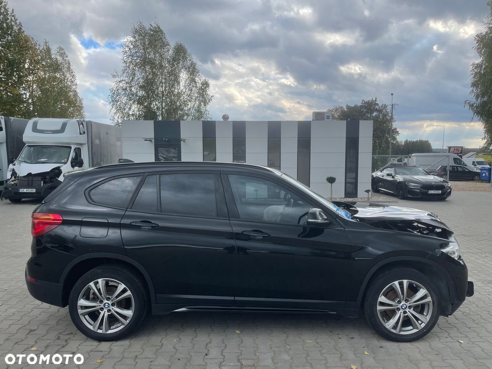 BMW X1 sDrive18i Advantage - 6