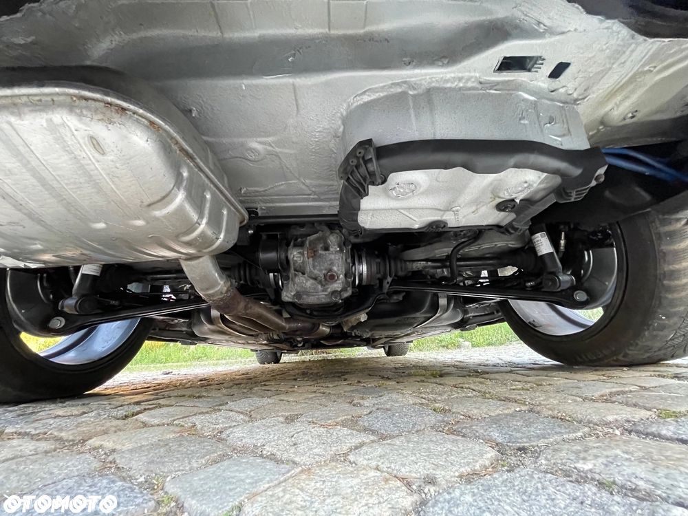 BMW Seria 3 325ti - 12