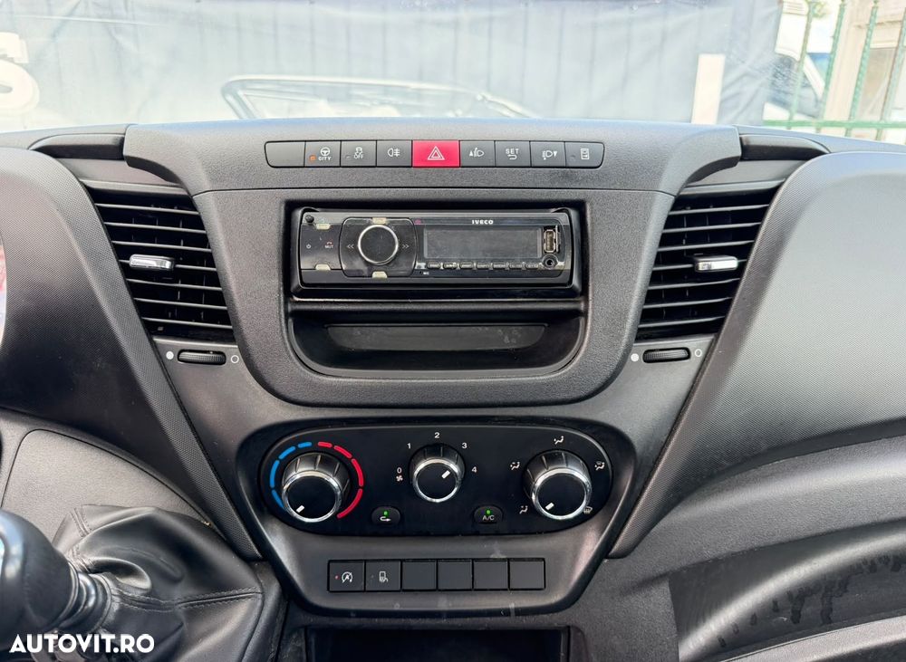 Iveco Daily MACARA HYVA Platforma 4.2 m 3.5 tone - 18