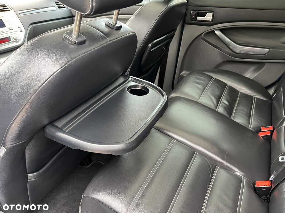 Ford Kuga 2.0 TDCi 4x4 Titanium - 22