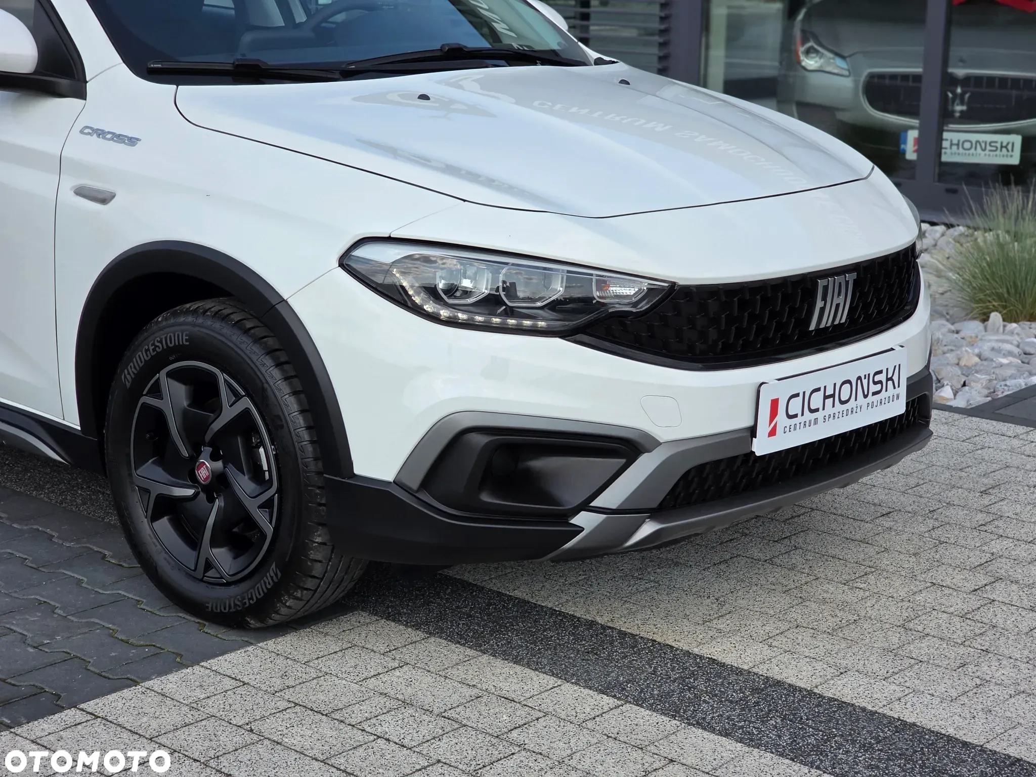 Fiat Tipo 1.5 Hybrid City Cross DCT - 32