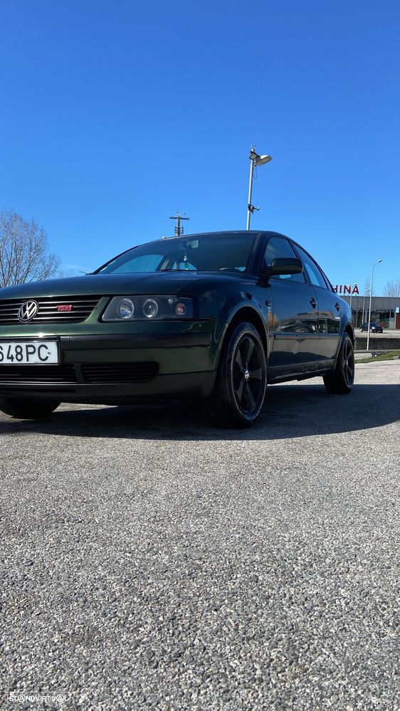VW Passat 1.9 GL TDI - 4