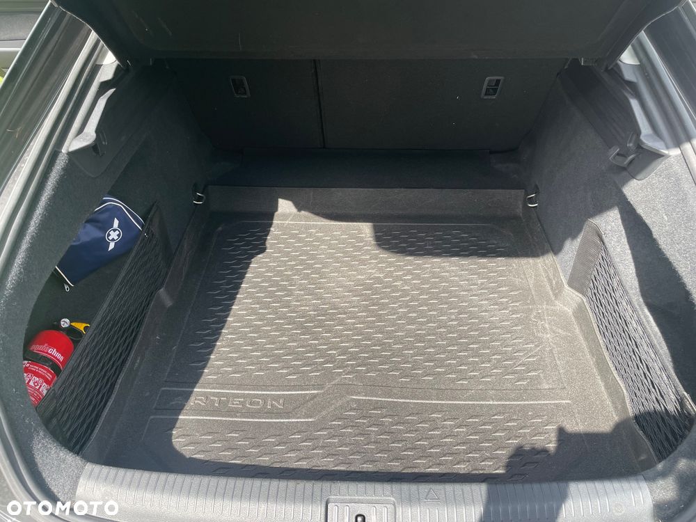 Volkswagen Arteon 2.0 TSI Essence DSG - 15