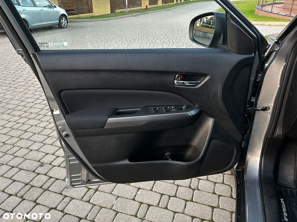 Suzuki Vitara 1.4 Boosterjet SHVS Premium 2WD - 29