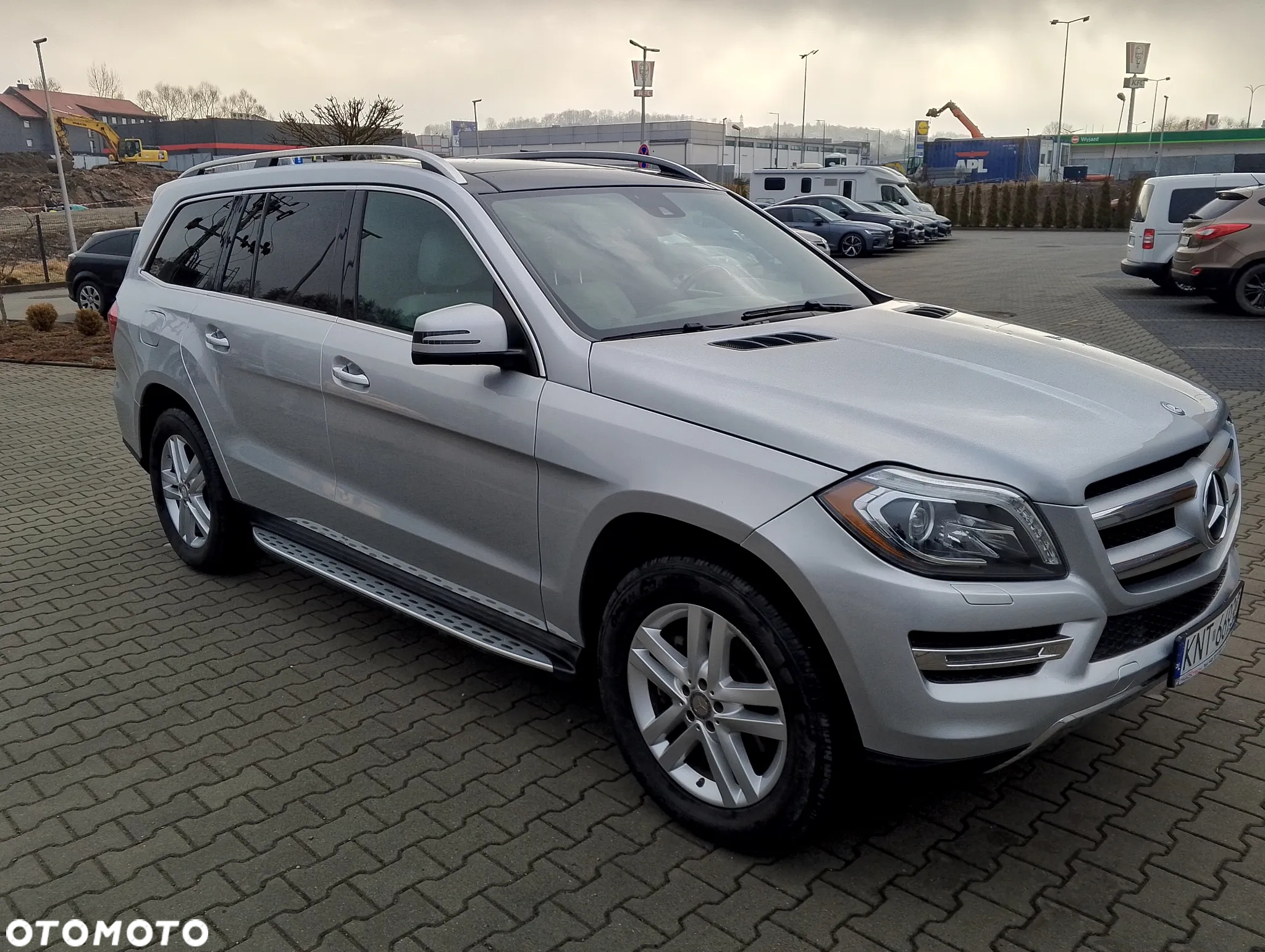 Mercedes-Benz GL 400 4Matic 7G-TRONIC - 2