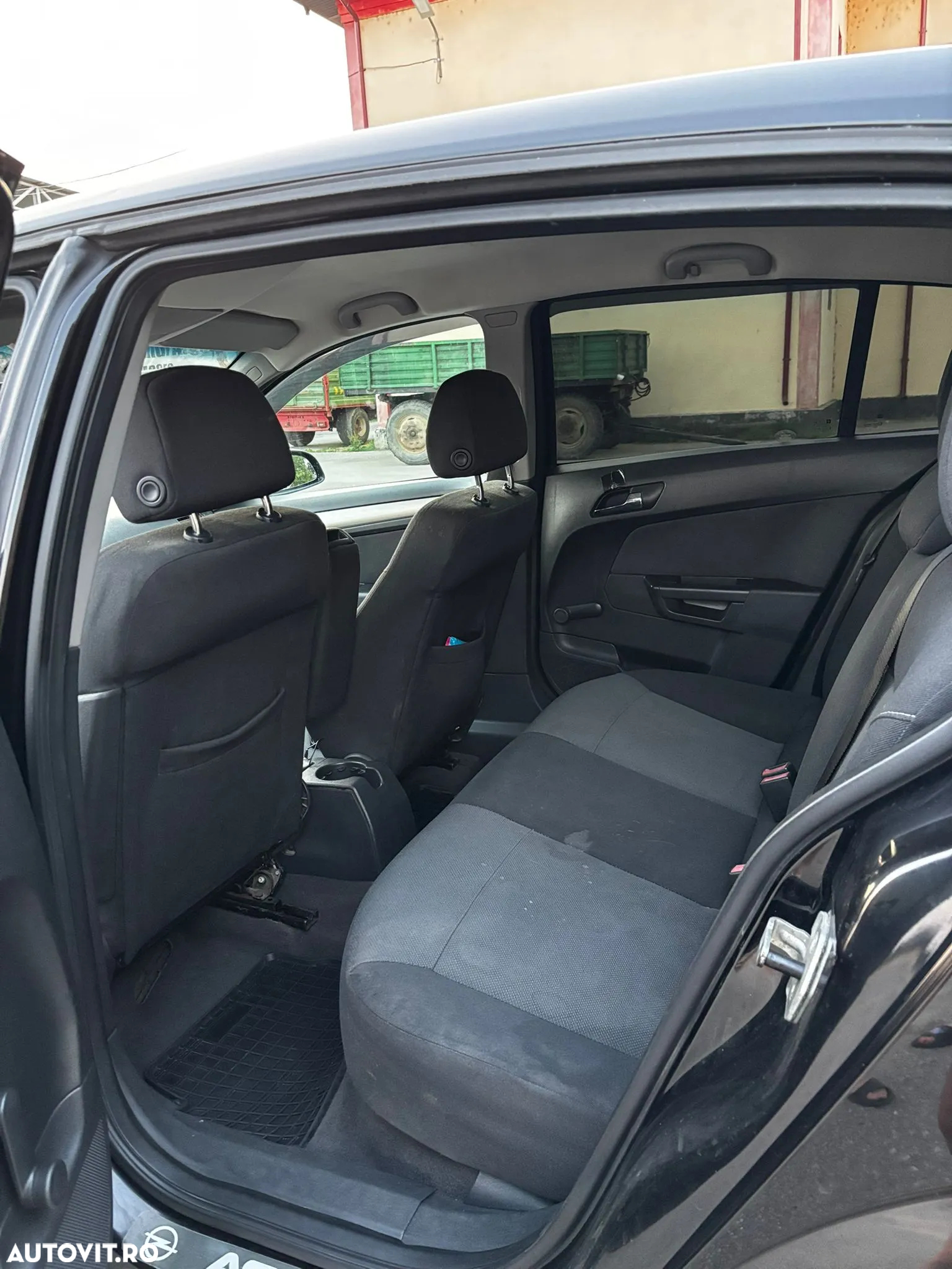 Opel Astra 1.6 - 9