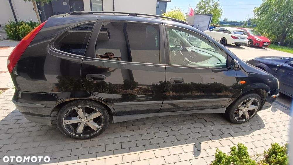 Nissan Almera - 3