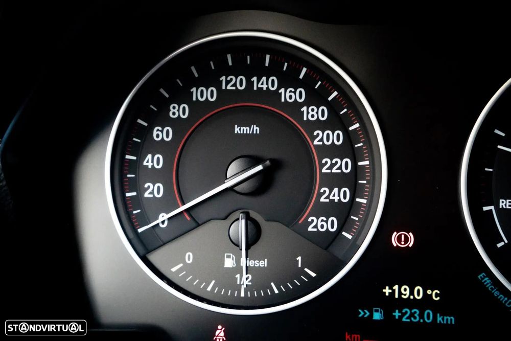 BMW 116 d EDynamics Line Sport - 18