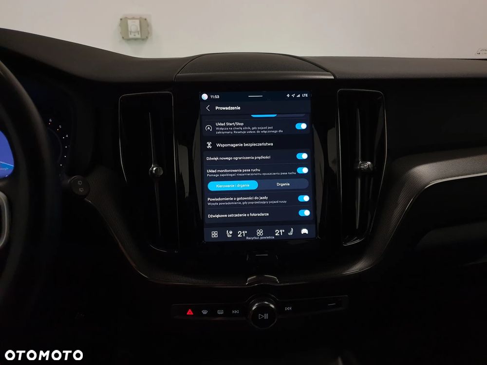 Volvo XC 60 B4 D Geartronic RDesign - 27