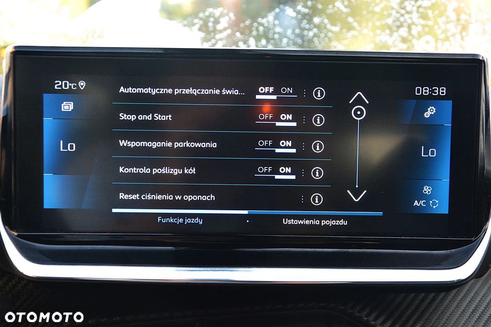 Peugeot 2008 BlueHDi 130 GT S&S EAT8 - 31