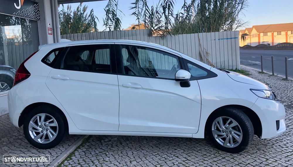 Honda Jazz 1.3 I-VTEC Comfort +Connect.CVT - 6