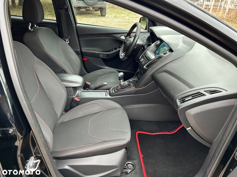 Ford Focus 1.5 EcoBoost ST-Line ASS - 16