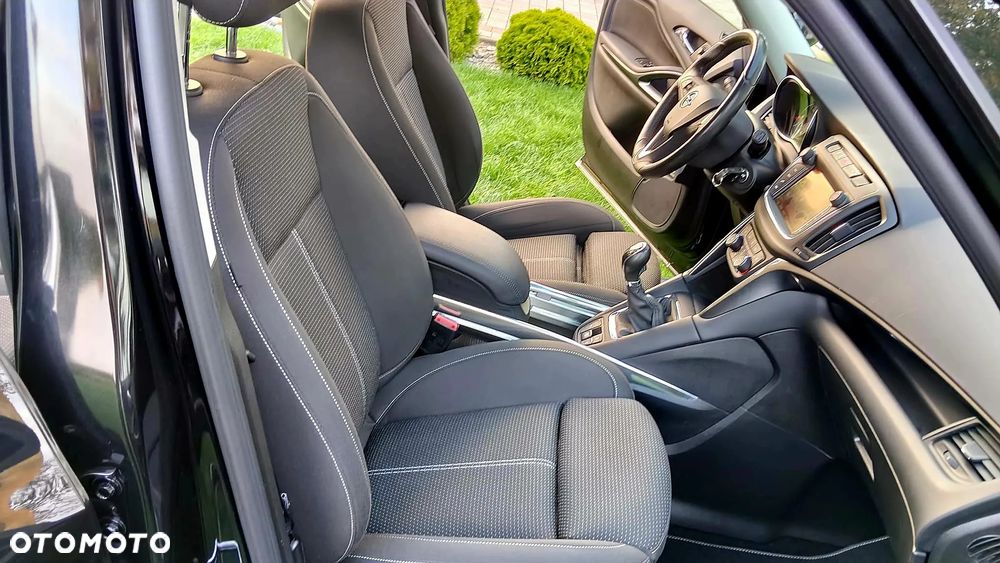 Opel Zafira 1.4 Turbo Innovation - 36