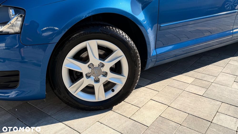 Audi A3 Sportback 1.6 Attraction - 27