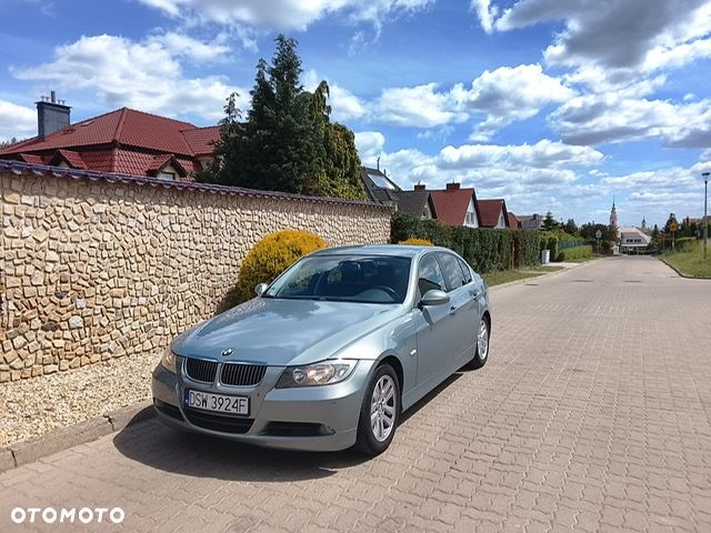 BMW Seria 3 325xi - 1