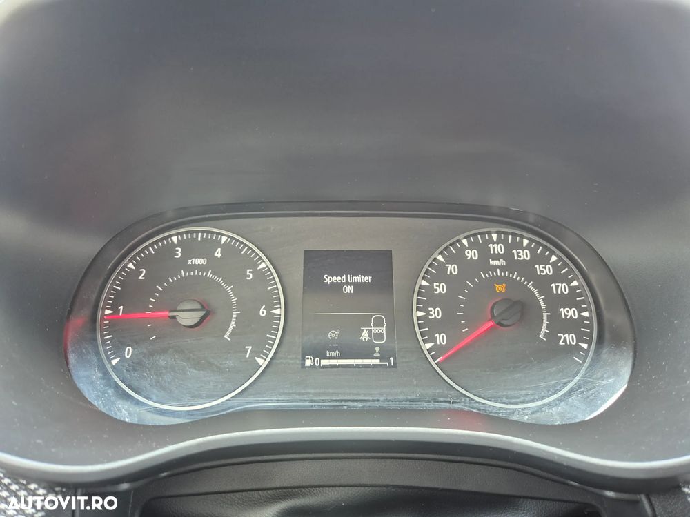 Dacia Sandero TCe 90 MT5 Expression - 19