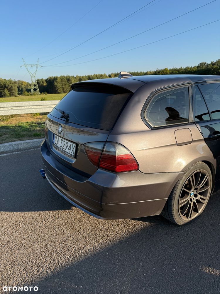 BMW Seria 3 - 10