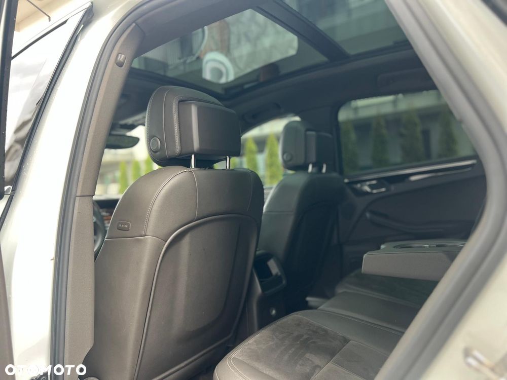 Porsche Macan - 26