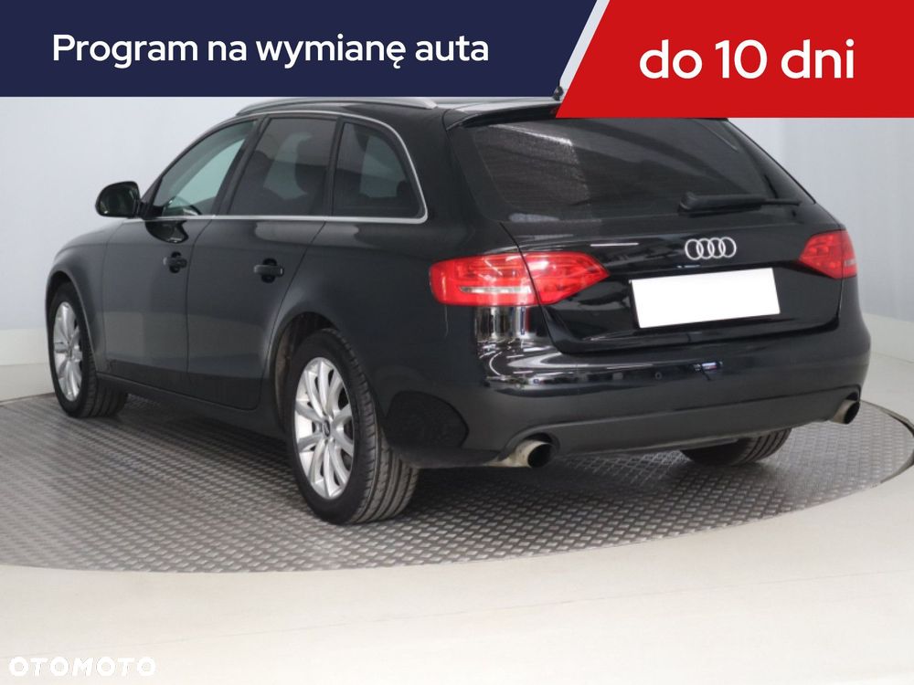 Audi A4 Avant - 6