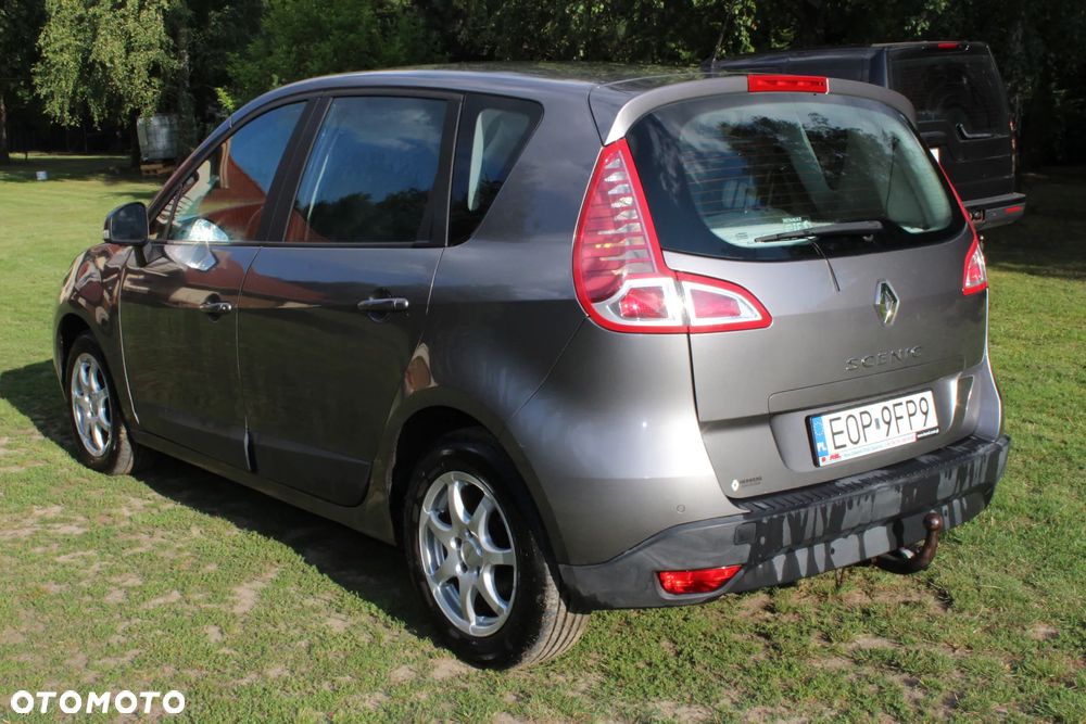 Renault Scenic 2.0 16V 140 CVT Dynamique - 7